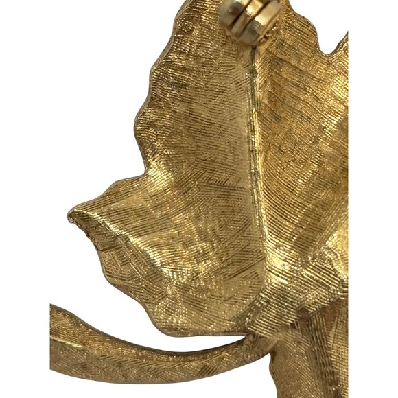 Vintage Gold-Tone Maple Leaf Brooch by Charel Textured Finish - Picture 12 of 15